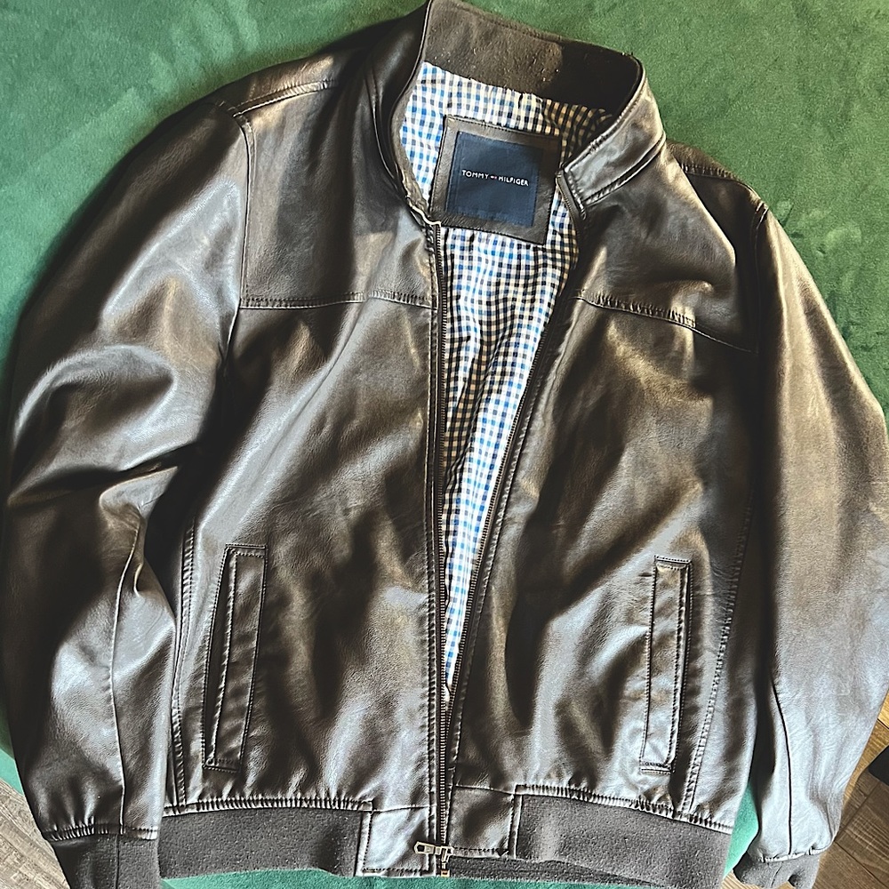 Tommy Hilfiger Jacket - size L